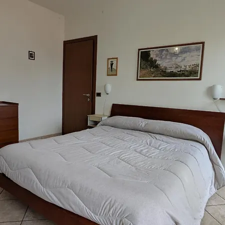 Sirena Vista 스트레사